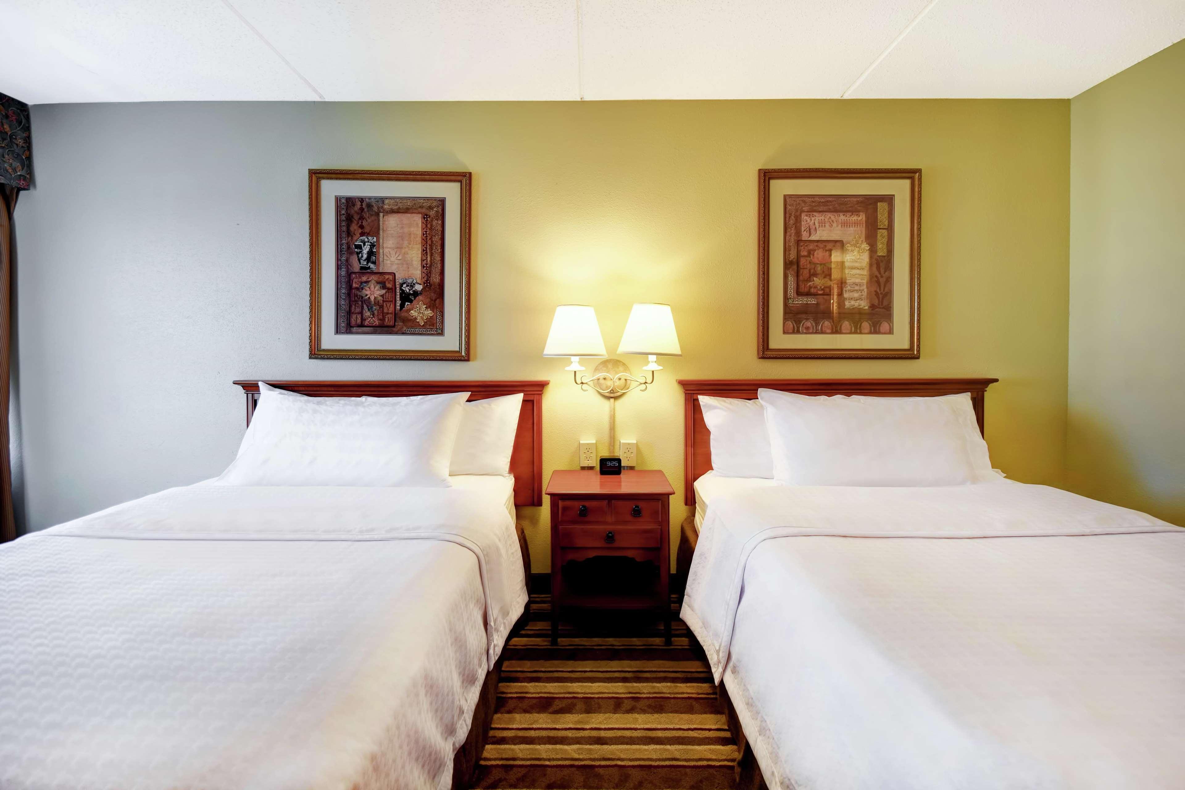 Homewood Suites By Hilton Chester Exteriör bild