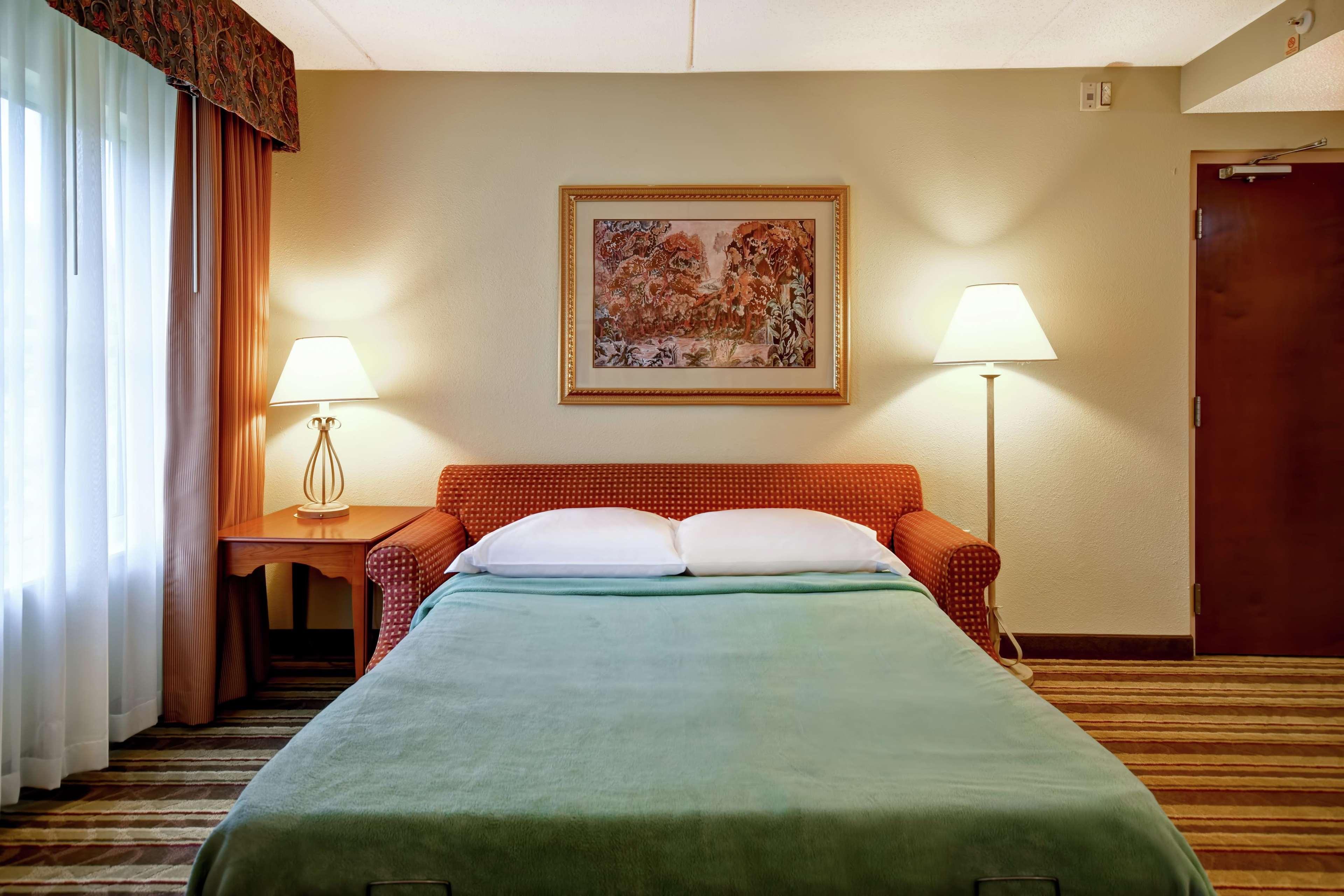 Homewood Suites By Hilton Chester Exteriör bild
