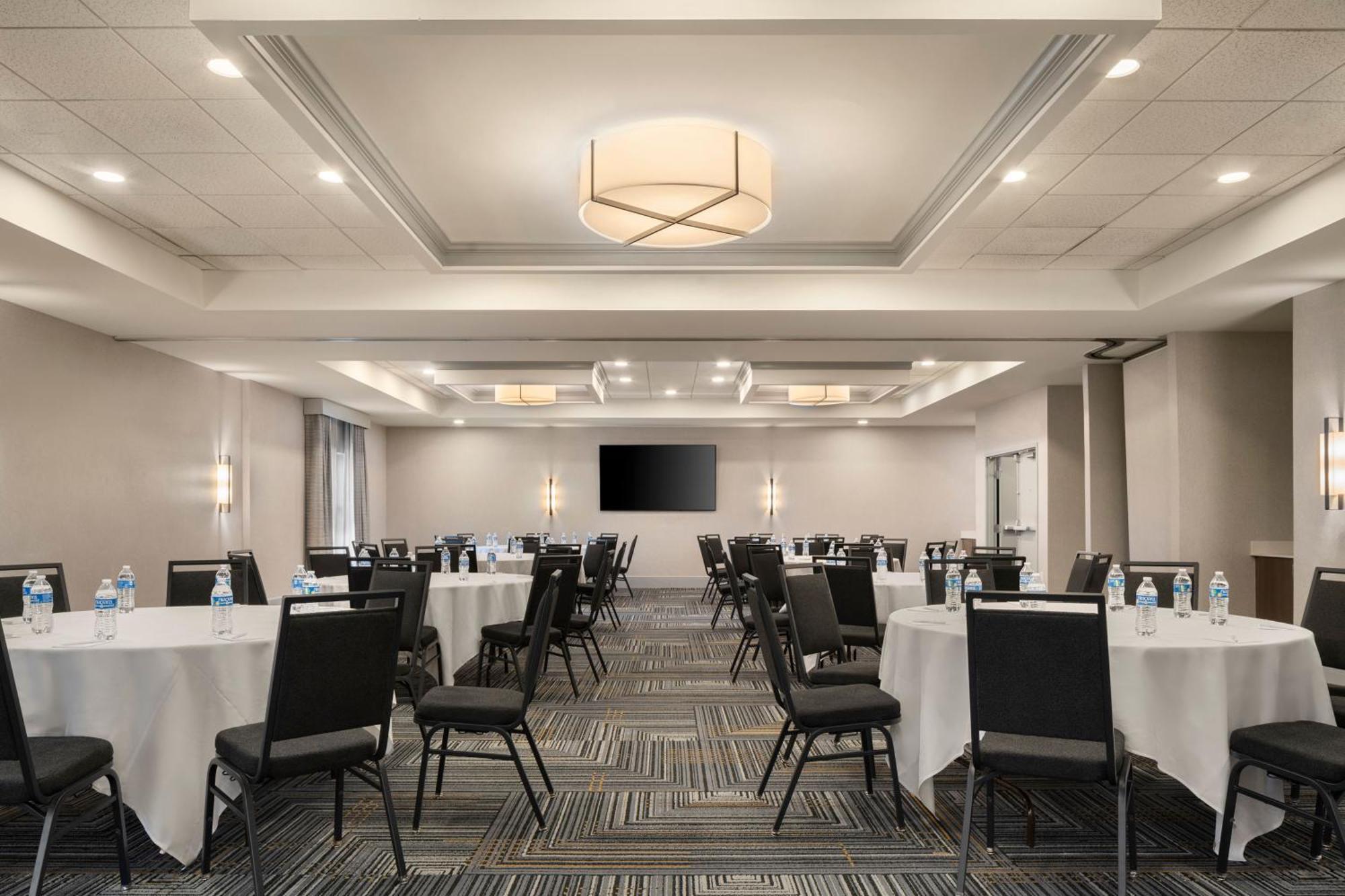 Homewood Suites By Hilton Chester Exteriör bild